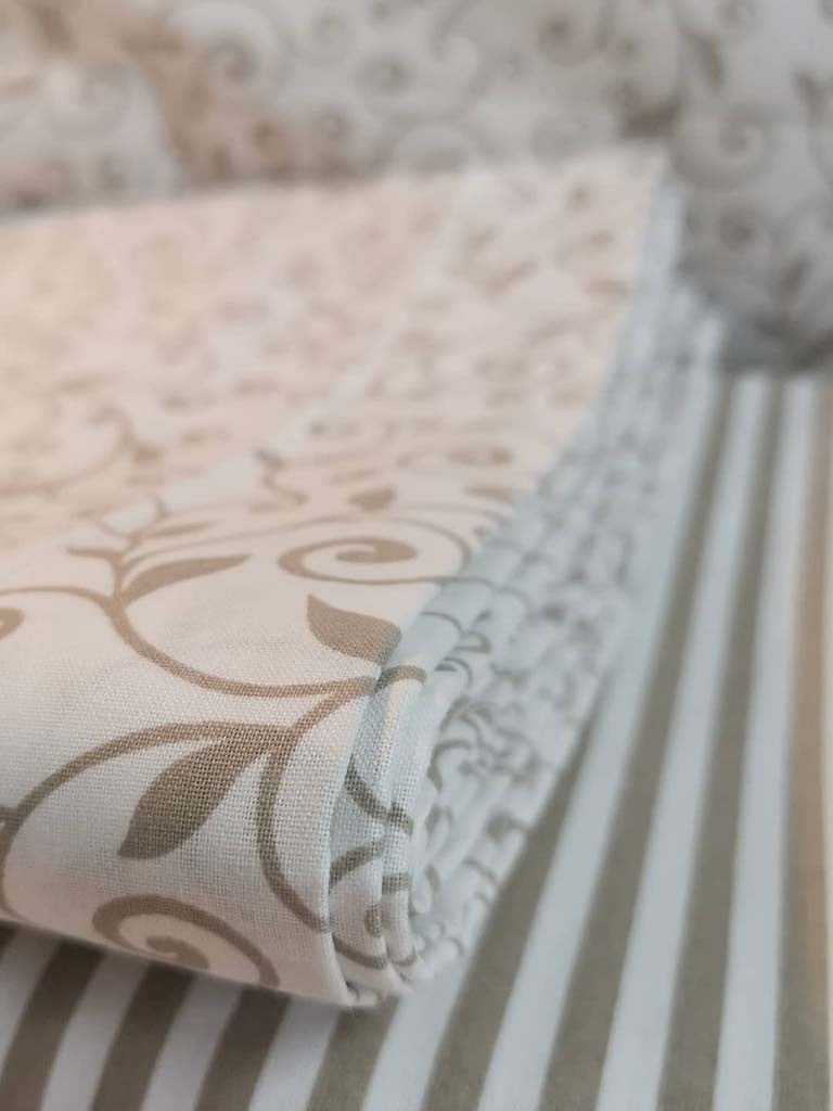 Completo Lenzuola letto Piazza e Mezza in cotone con fantasia serie Stefy, colore Beige o Grigio