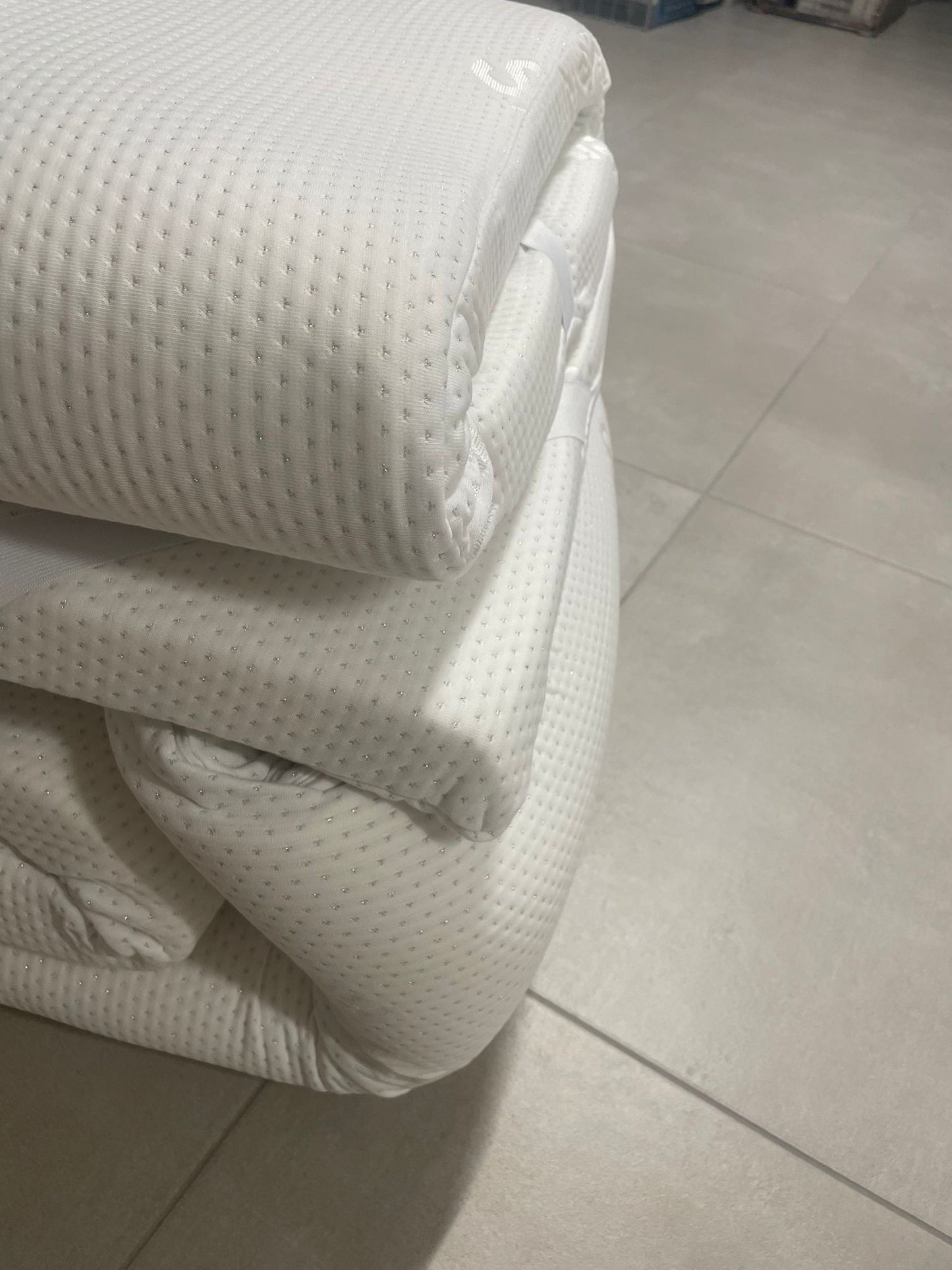 Topper in memory con fibra d'argento