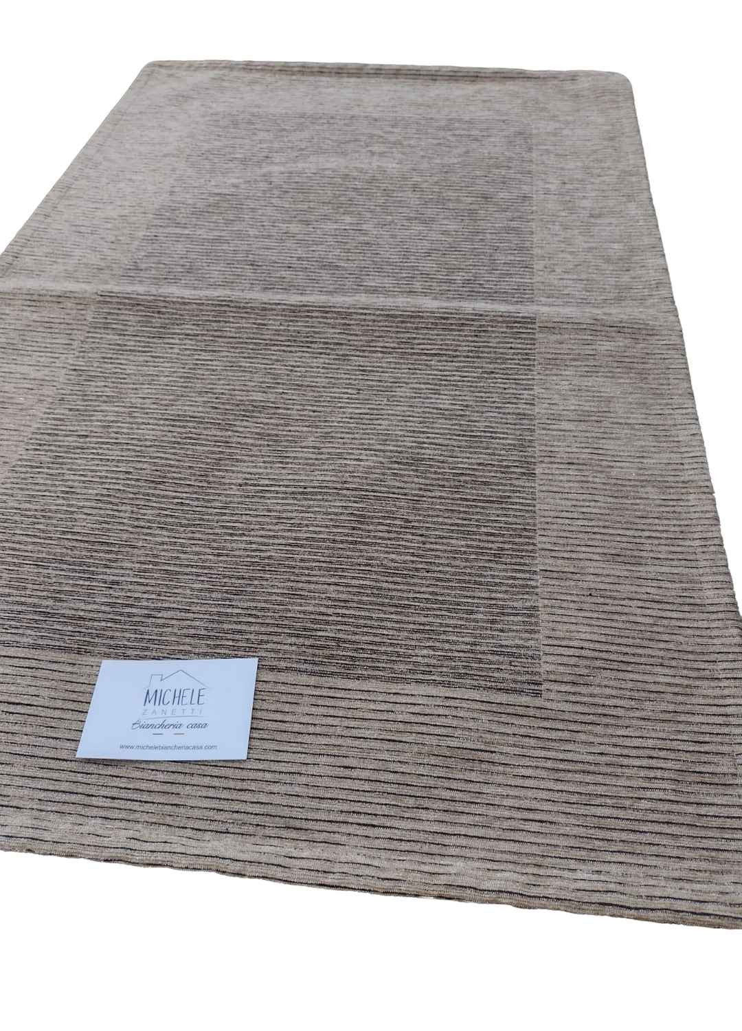 Tappeto in ciniglia con base antiscivolo serie Righe per la tua cucina