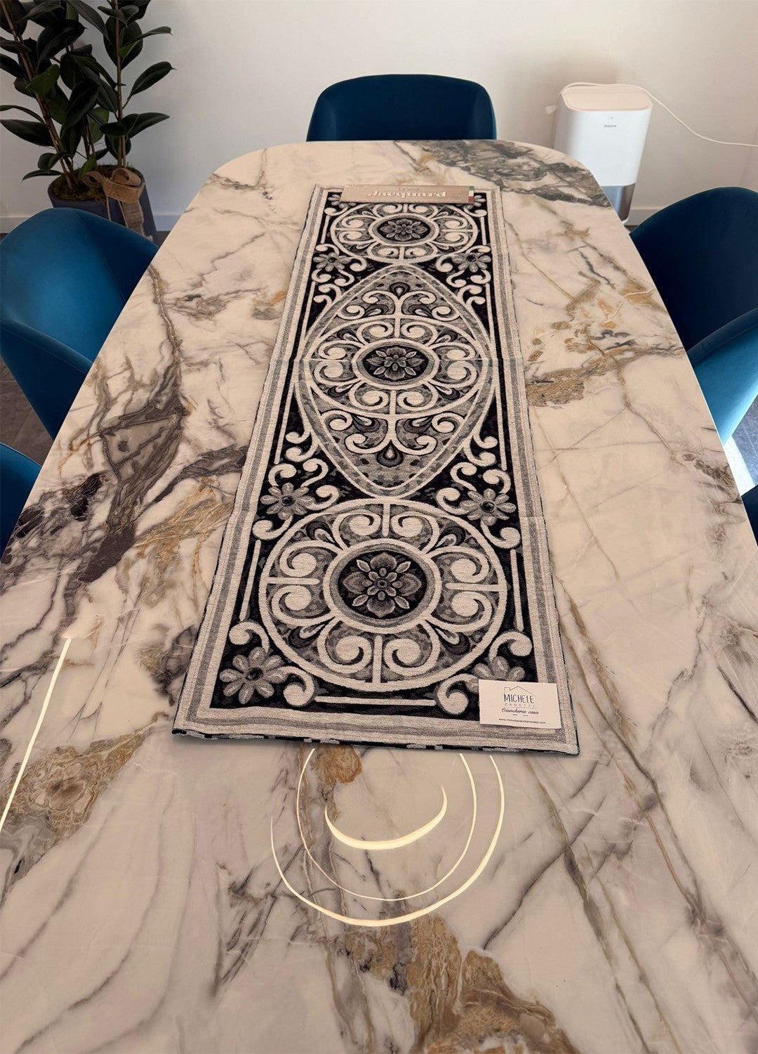 Runner 40x140 cm in Tessuto Gobelin, fantasia Andalusia Grigio