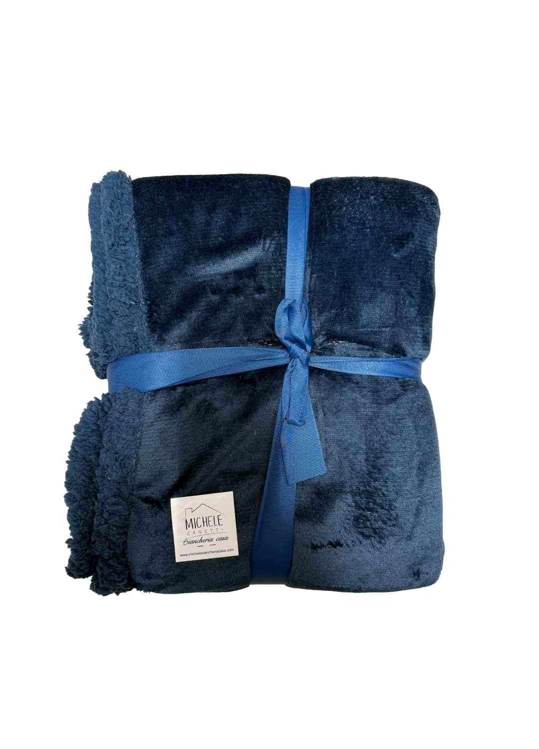 Coperta matrimoniale Norway in tinta unita, in flanel e agnellato internamente