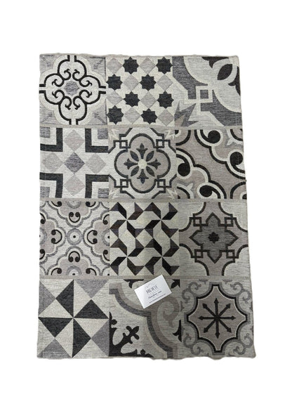 Tappeto in ciniglia con base antiscivolo serie Cementine