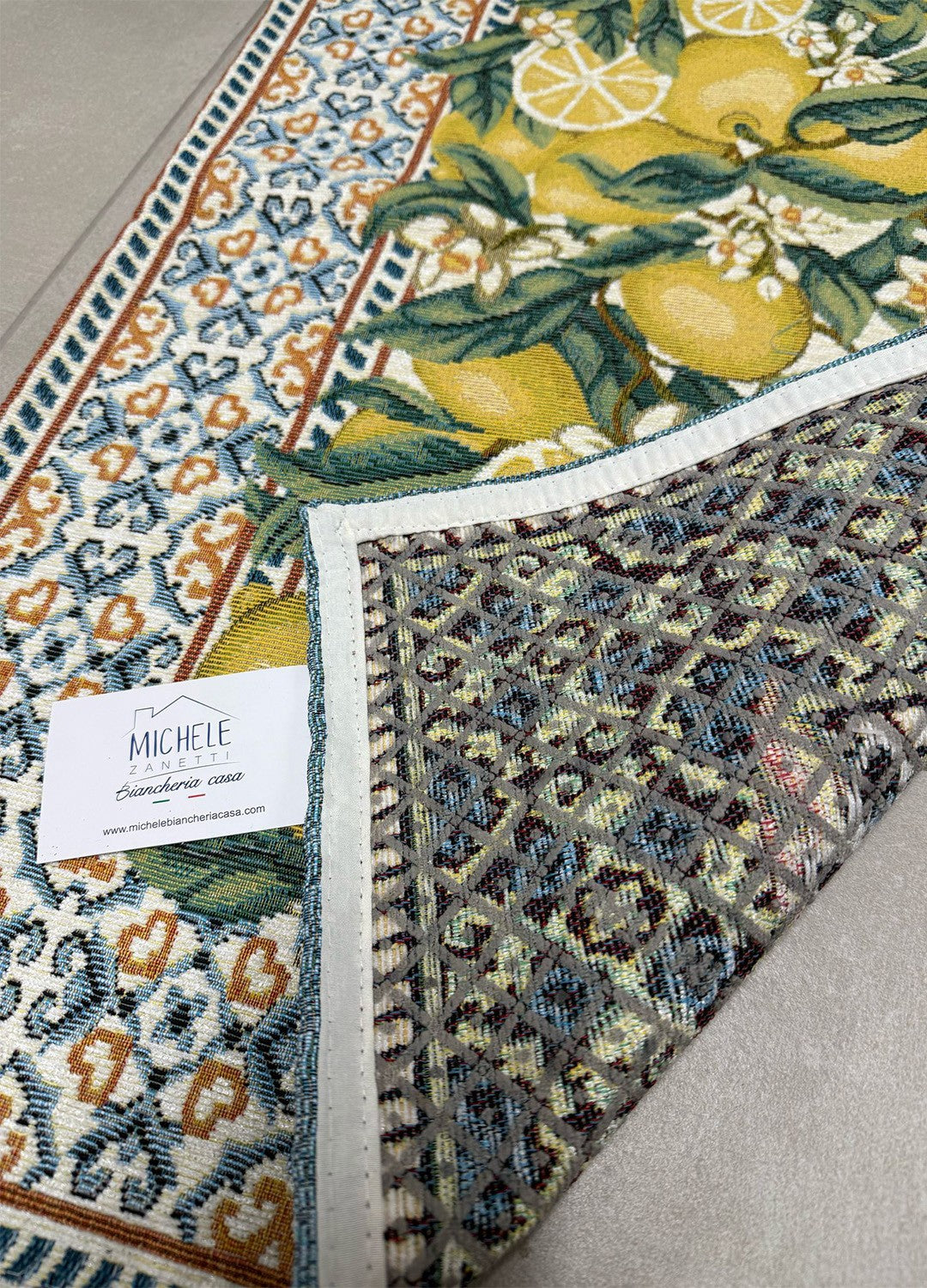 Tappeto in ciniglia con base antiscivolo serie Amalfi, disponibile in varie misure