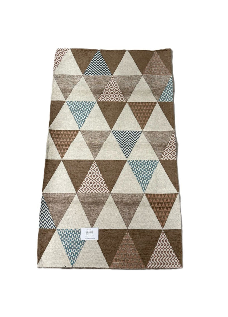 Tappeto in ciniglia con base antiscivolo serie Triangoli per la cucina