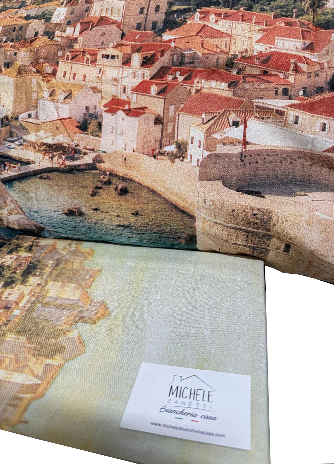 Completo Letto Matrimoniale Fantasia Città Costiera – Puro Cotone e Stampa Digitale