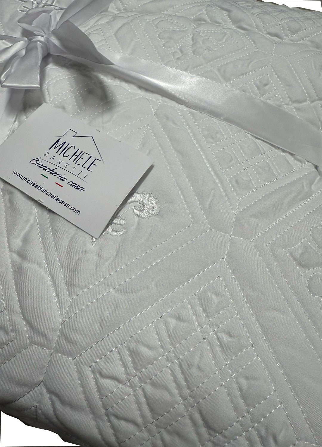 Trapuntino matrimoniale in morbida microfibra, fantasia Fiorentino, colore bianco