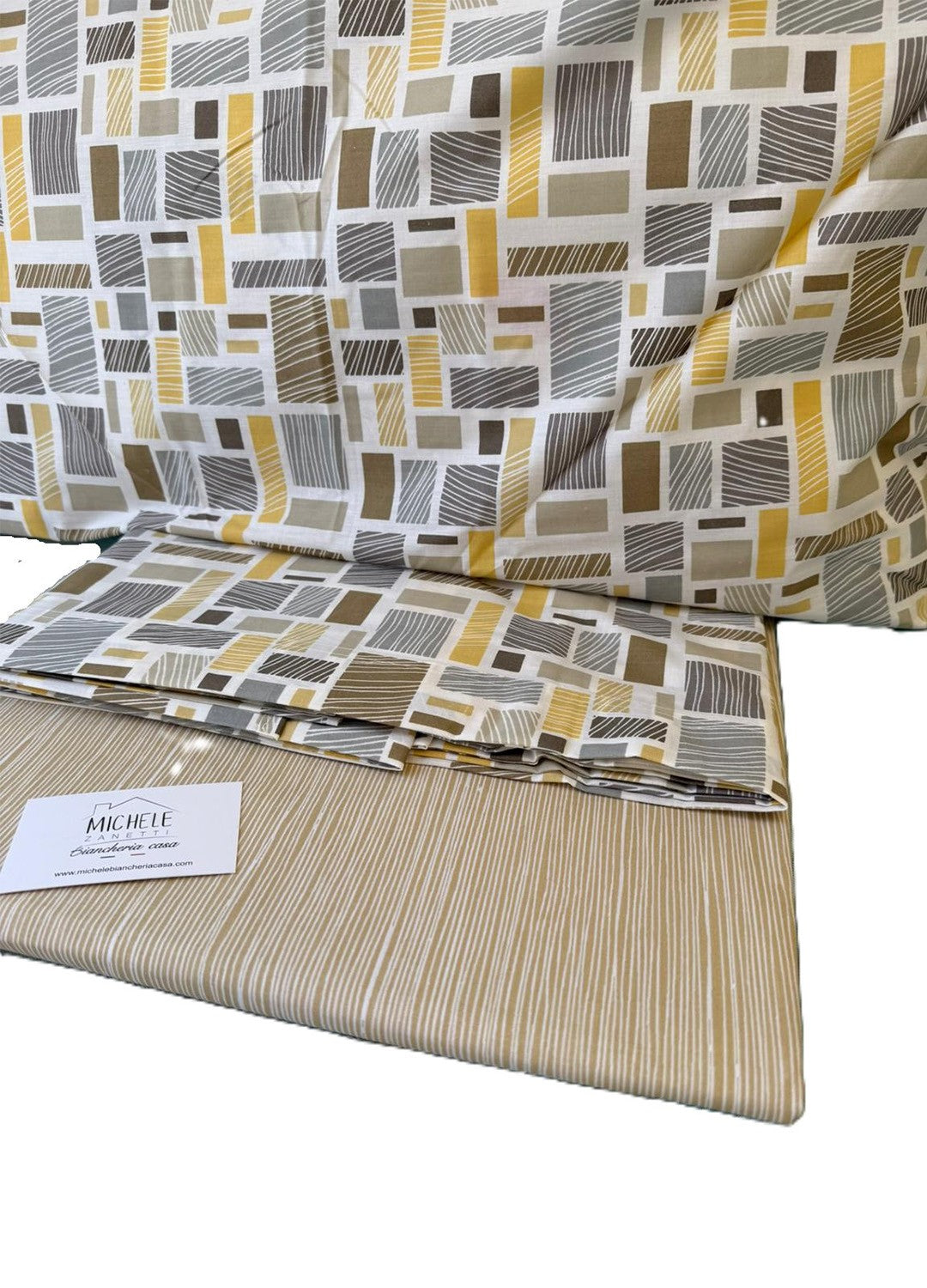 Completo matrimoniale 100% cotone percalle, detto anche a pelle d'uovo, fantasia Mosaico