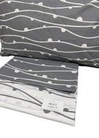 Lenzuolo Matrimoniale 100% Cotone – Fantasia Grigia con Onde e Pois Bianchi