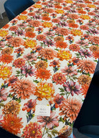 Tovaglia antimacchia fantasia Dalie, da 6 o 8/12 persone