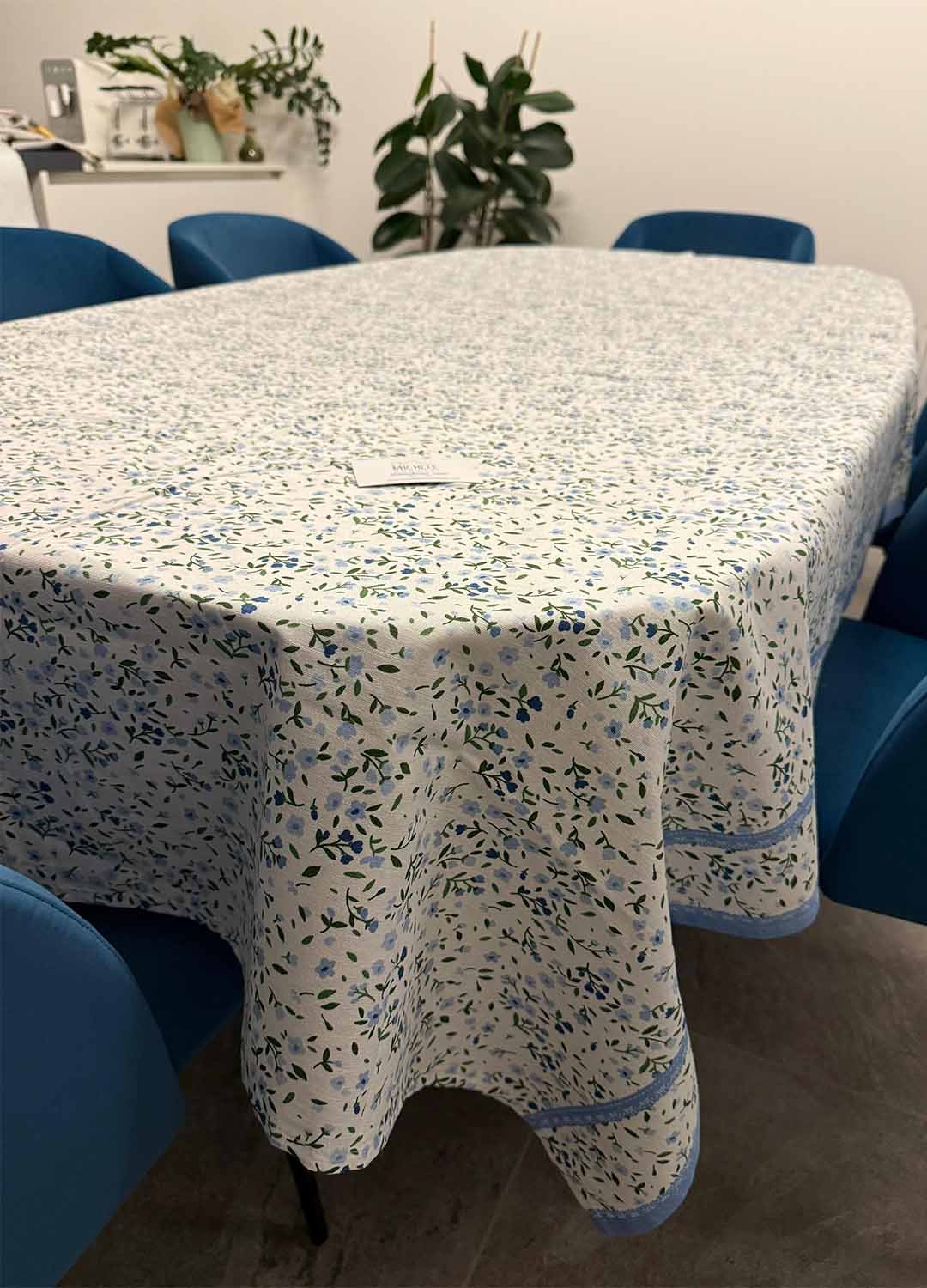 Tovaglia Copritavolo in Misto Cotone Fantasia Fiorellini