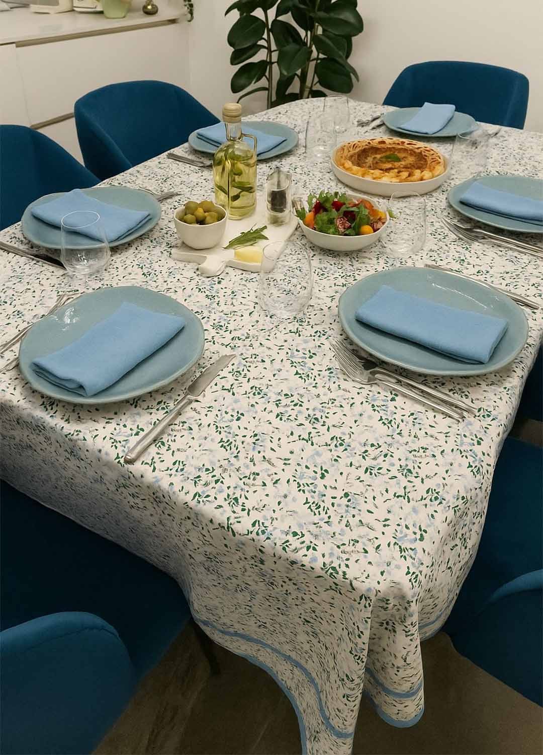 Tovaglia Copritavolo in Misto Cotone Fantasia Fiorellini