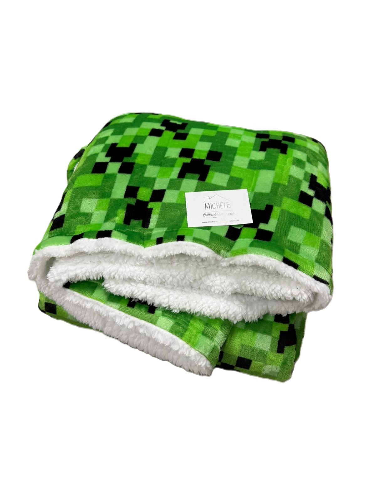 Coperta Matrimoniale Agnellata “Pixel Green” – Morbida Coral Caldo 210x230 cm