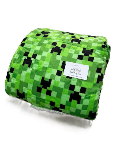 Coperta Matrimoniale Agnellata “Pixel Green” – Morbida Coral Caldo 210x230 cm