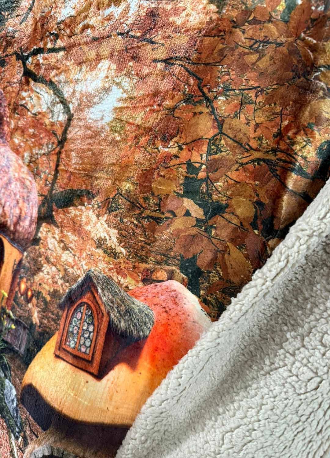 Plaid Agnellato Casetta nel Bosco 130x160 cm – Coperta Morbida con Stampa Digitale Fiabesca