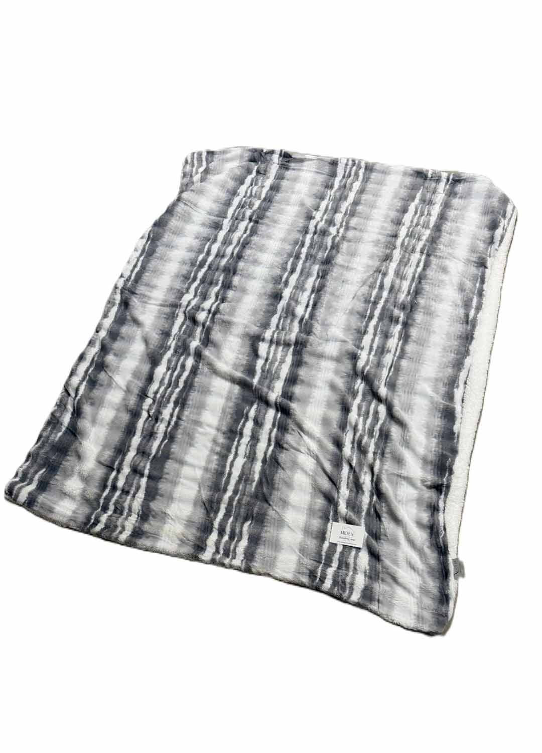 Plaid in Flanella Morbida Effetto Sfumato Grigio – 130x160 cm