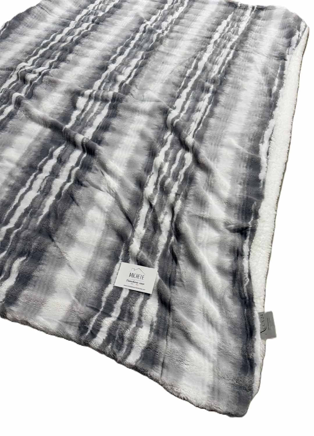 Plaid in Flanella Morbida Effetto Sfumato Grigio – 130x160 cm