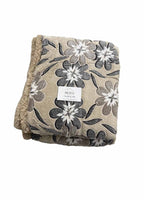 Coperta Calda Invernale Double Face Agnellata – Fantasia Floreale Beige e Grigio