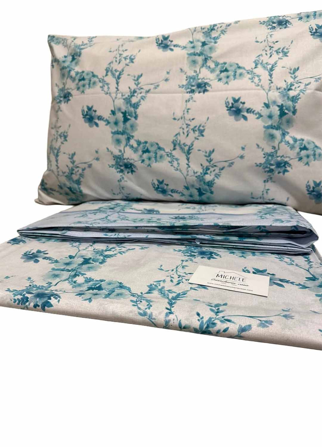 Completo Letto Matrimoniale in Cotone 100% Fantasia Fiori d’Acqua – Lenzuola con Angoli