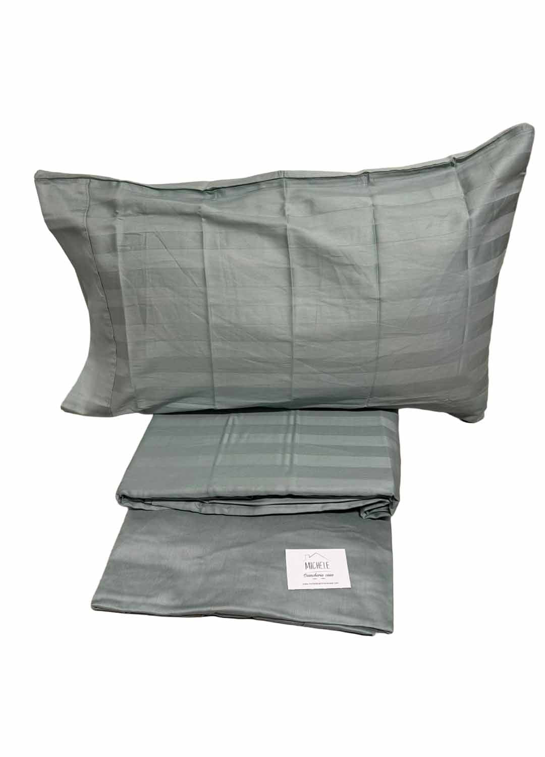 Completo Lenzuola Matrimoniale in Raso di Cotone 200 Fili – Made in Italy – Sotto con Angoli e 2 Federe  - Colore Verde