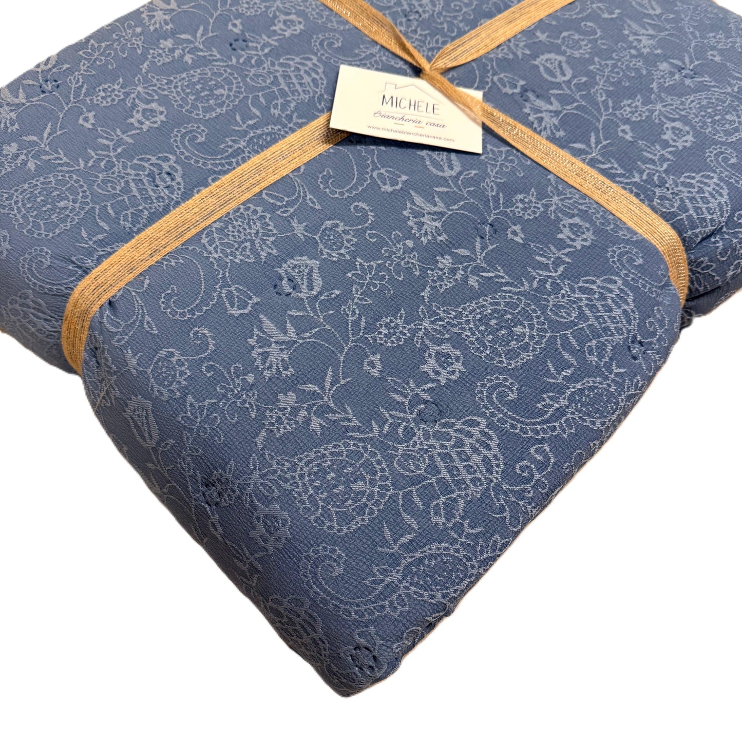 Trapuntino Matrimoniale 250x250 cm Blue Lace in Microfibra – Copriletto Elegante Effetto Pizzo