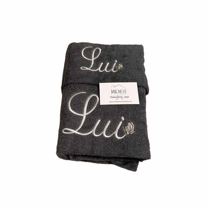 Set Asciugamani Ricamati Lui e Lei 4 Pezzi in Spugna 100% Cotone 500 g/m² Extra Qualità