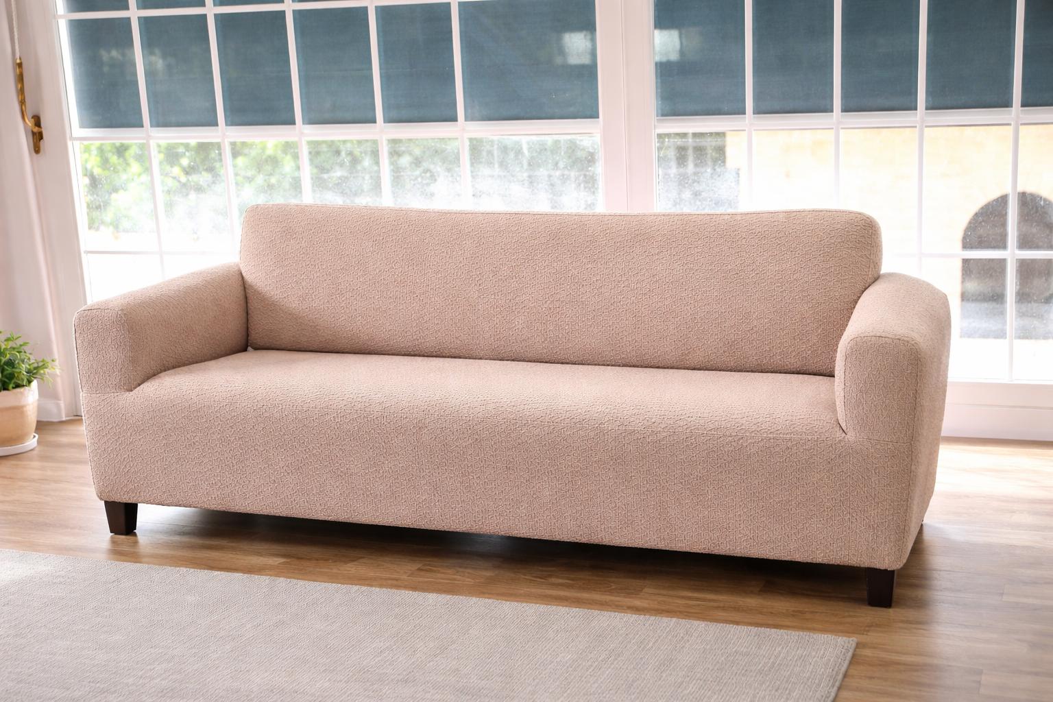 Copridivano con braccioli in tessuto jacquard