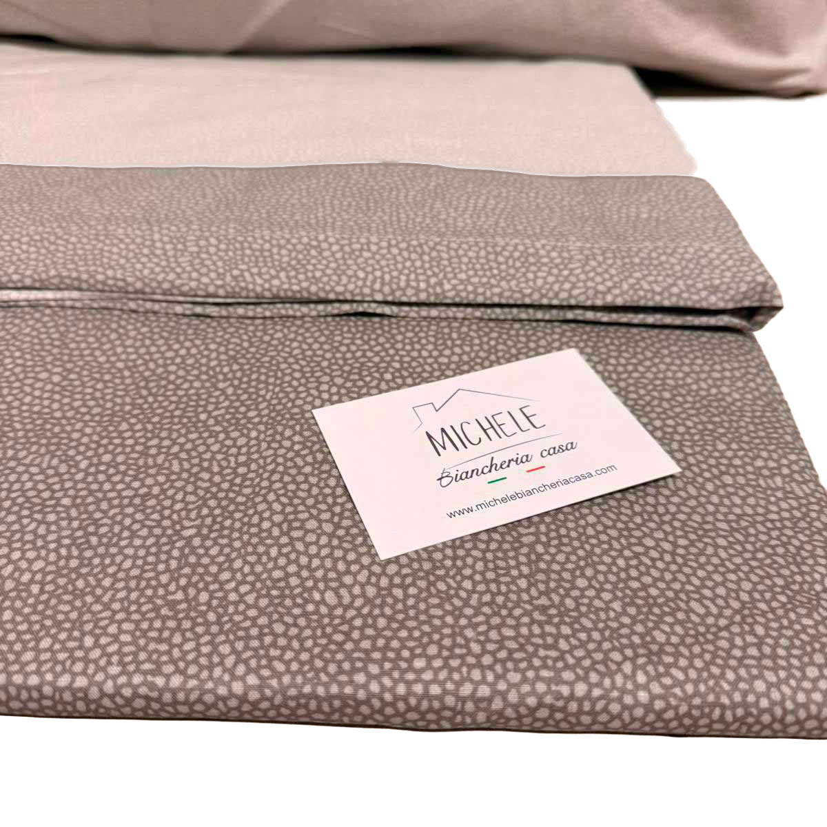 Completo Lenzuola Matrimoniale 100% Cotone Micro Chic – Elegante e Moderno