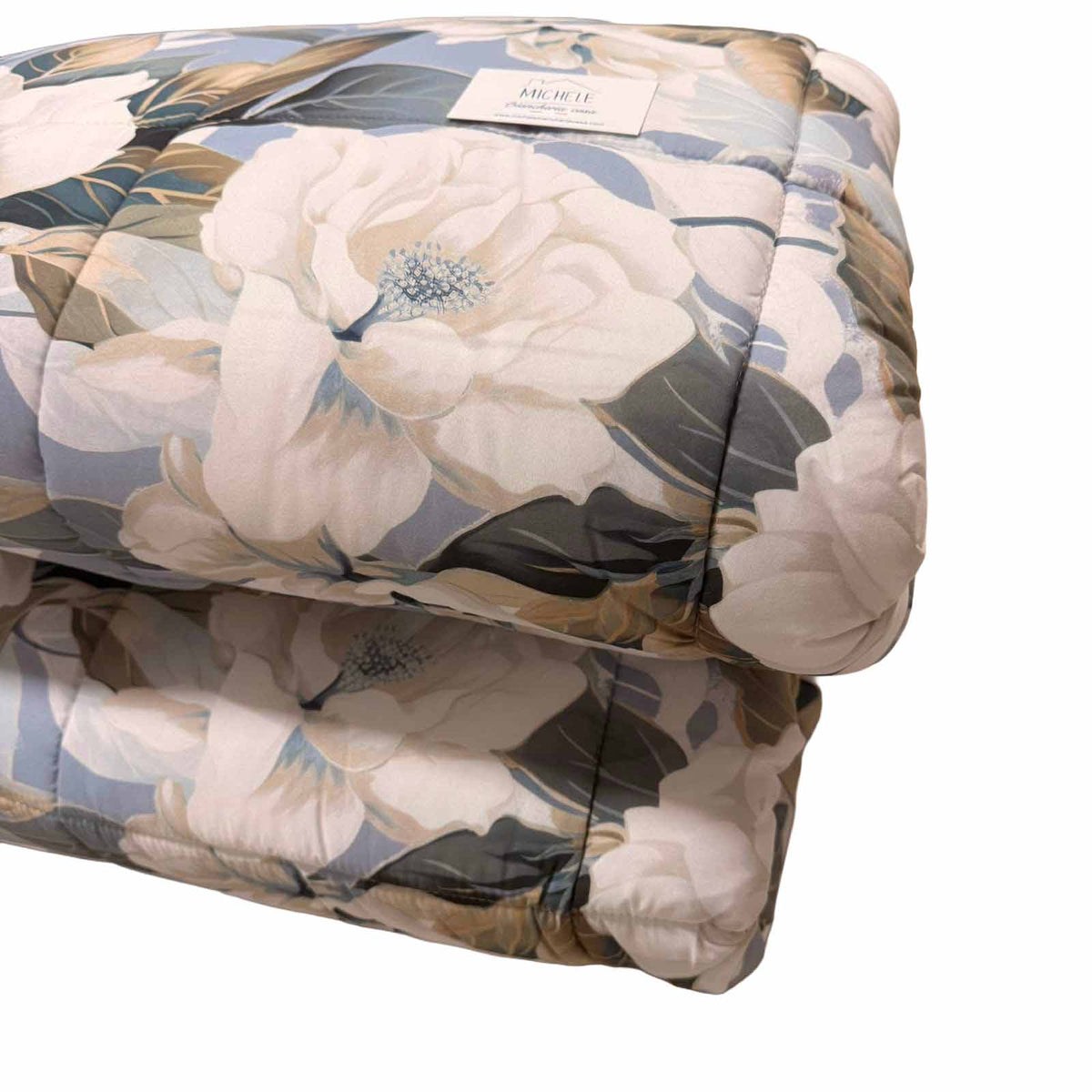 Trapunta Matrimoniale Floral Elegance 260x260 cm – Double Face in Morbida Microfibra Effetto Mano Pesca