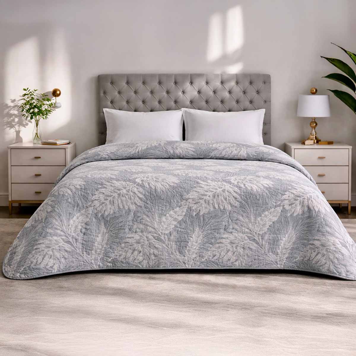 Trapuntino Matrimoniale 260x260 cm Double Face Jacquard Silver Leaves – Copriletto Grigio Elegante con Foglie